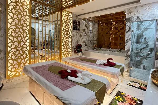 Thai spa relaxation treatment